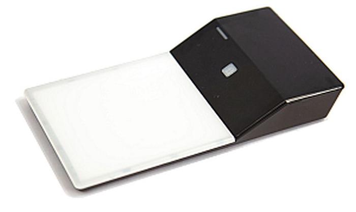 Тънкостенна лампа с магнитно закрепване, включен USB кабел, цвят кафяво-сив метал, неутрална светлина 