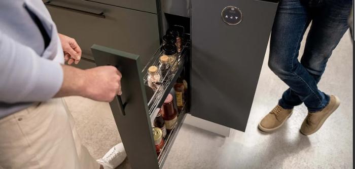 Изт. кошница Dispensa 150мм за долен ред с пълно изтегляне и плавно затваряне дясна, антрацит 0021829846 Kessebohmer